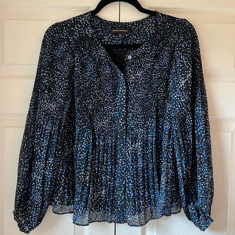 Banana Republic Black Blouse with Blue and White Speckle Print